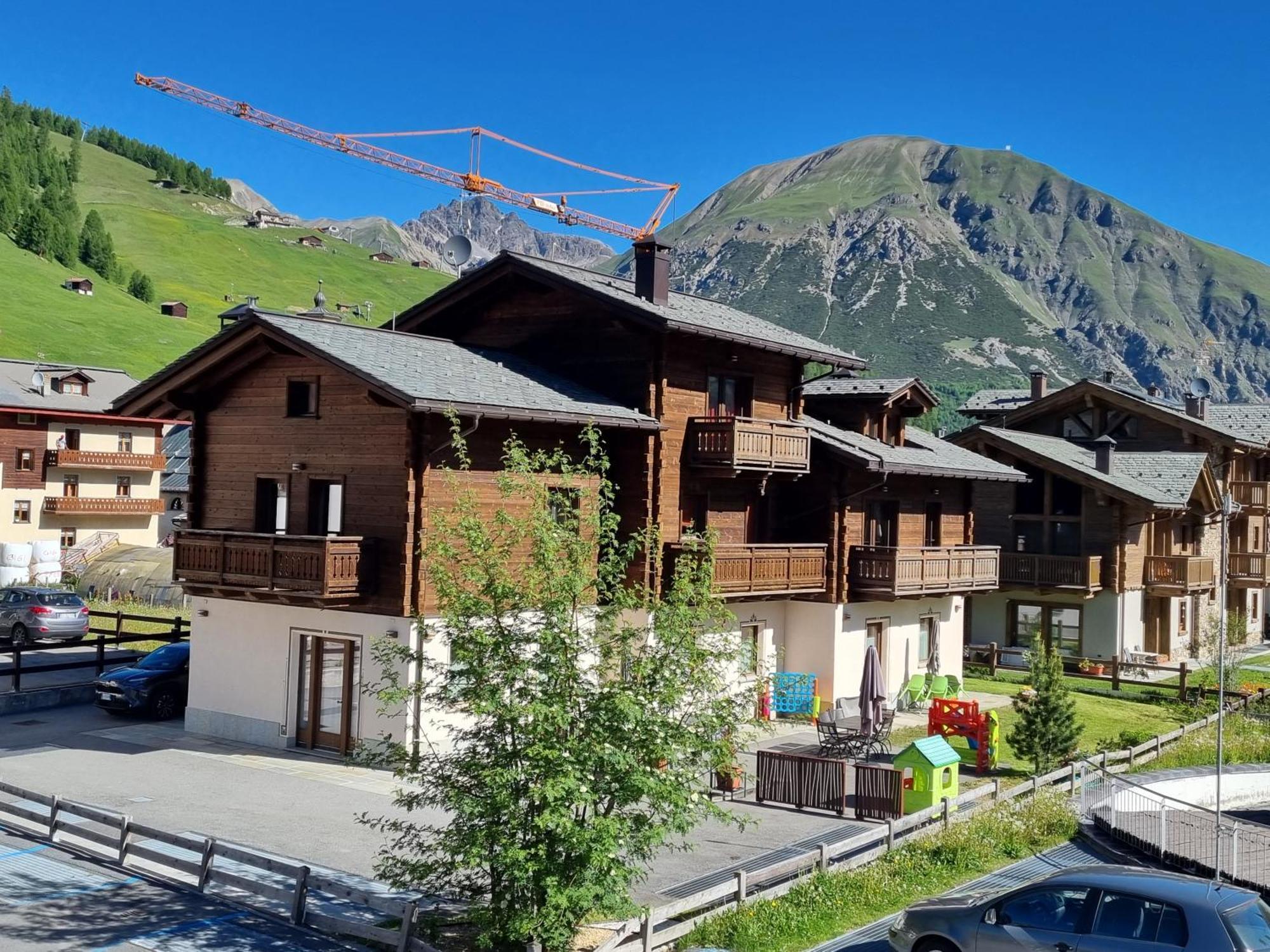 Al Camanel Apartment Livigno Luaran gambar